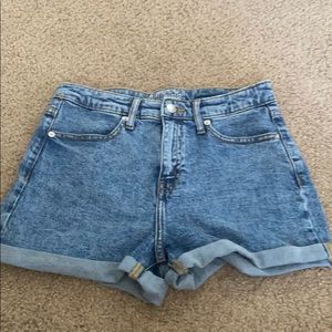 Women shorts